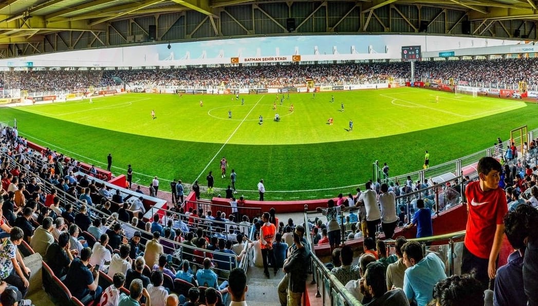 Şampiyondan taraftara maça davet!