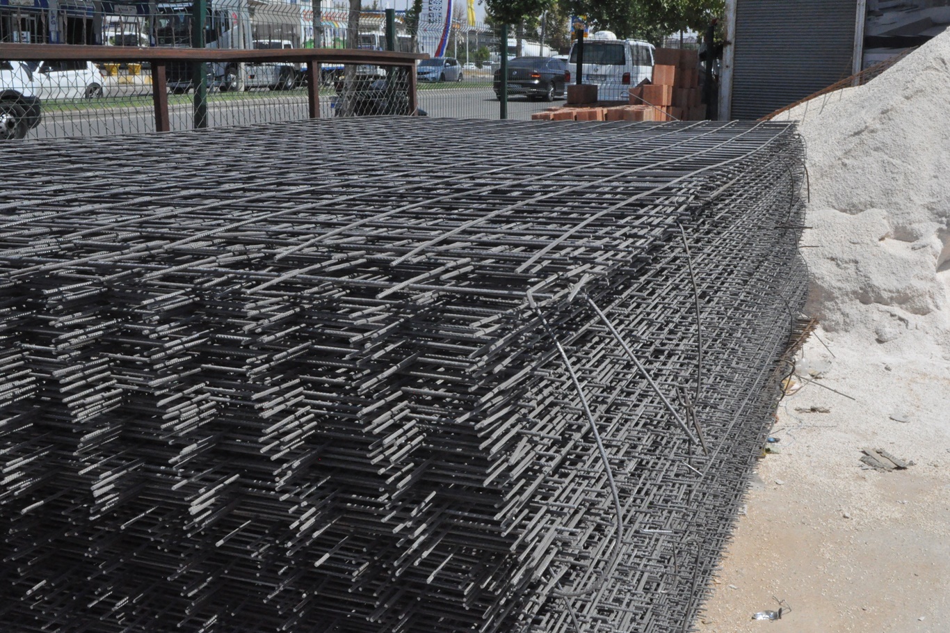 Artan maliyetler inşaat sektörünü etkiledi