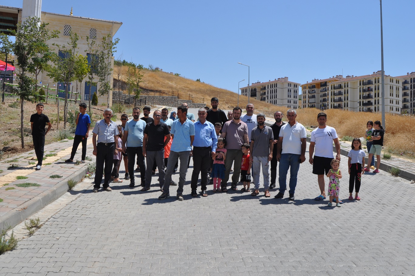 Kuyubaşı TOKİ sakinleri sorunlara çözüm bekliyor