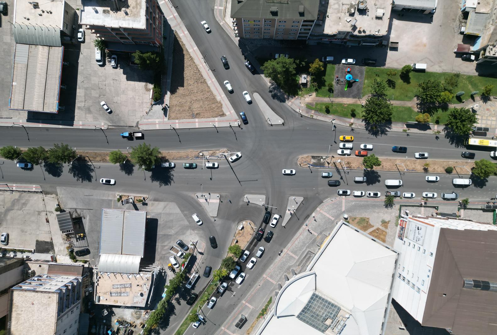 Trafik Akışı İçin Üç Kavşakta Drone Kullanımı Başladı