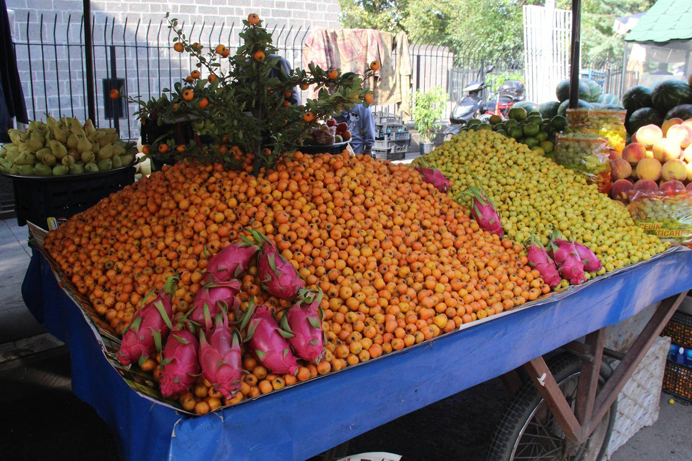 Kışın Habercisi Yabani Alıç Tezgahlarda!