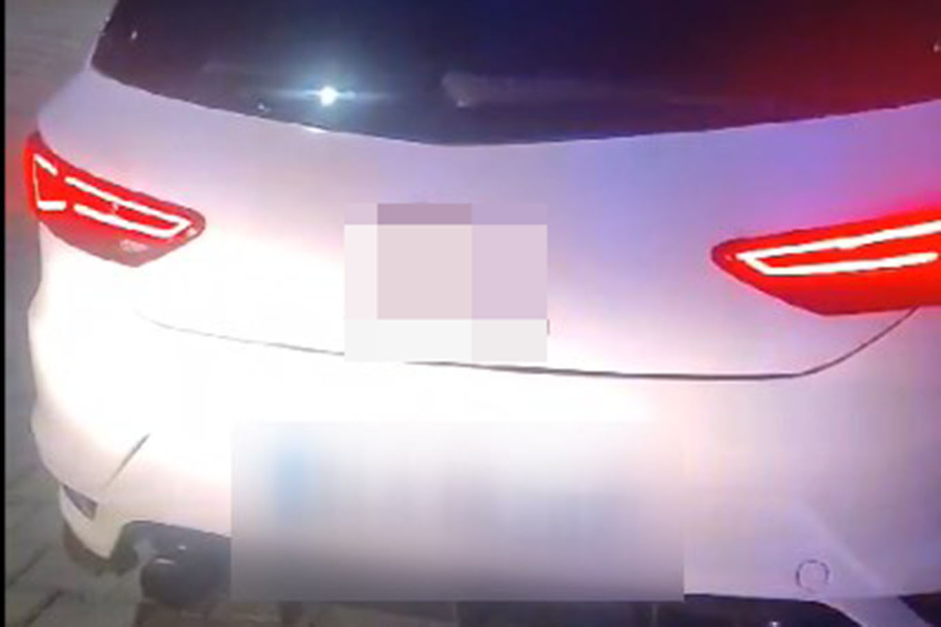 Abartı egzoz kullanan 3 sürücüye ceza