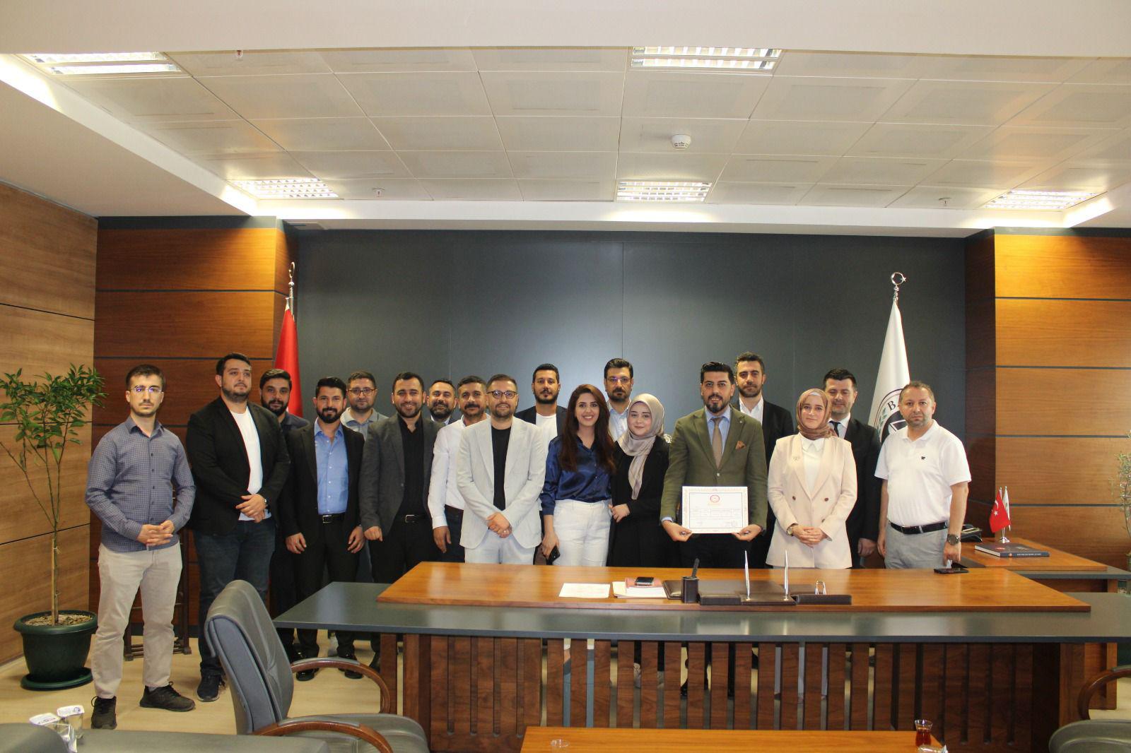 YENİ BARO BAŞKANI ÇAKAN MAZBATASINI ALDI