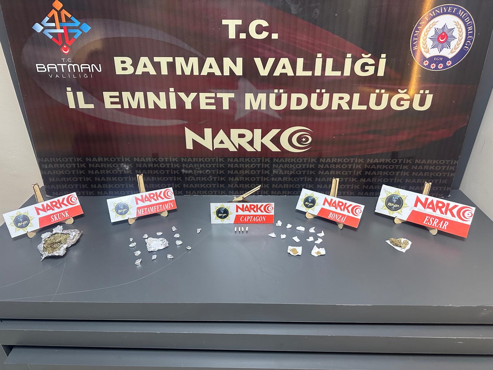 Narkotik Operasyonunda 8 Şahıs Tutuklandı