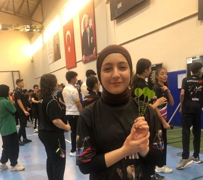 Batmanlı Dart Sporcusu Türkiye İkincisi Oldu