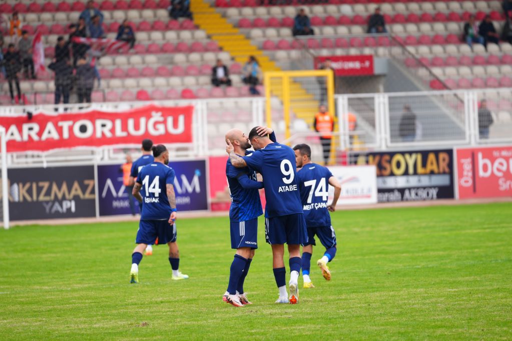 Petrol, maçı ÇİÇEK’lerle kazandı