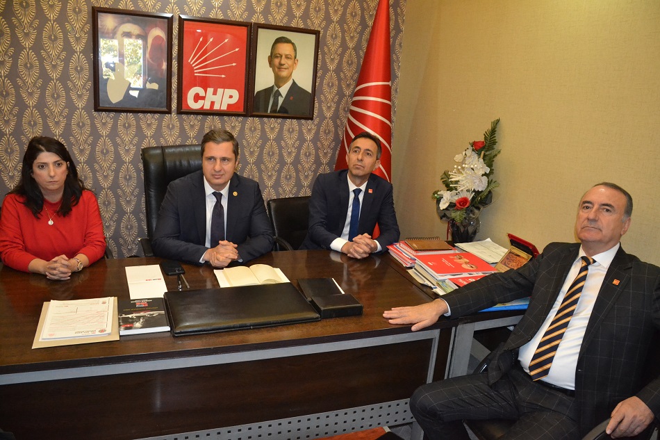 Yücel: “Kayyum Uygulamaları Demokrasiye Darbe Vuruyor”