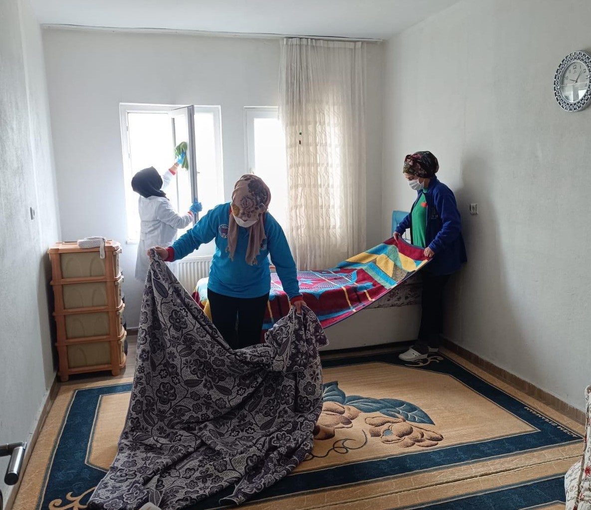 Vefa Programı İhtiyaç Sahiplerine Destek Oluyor