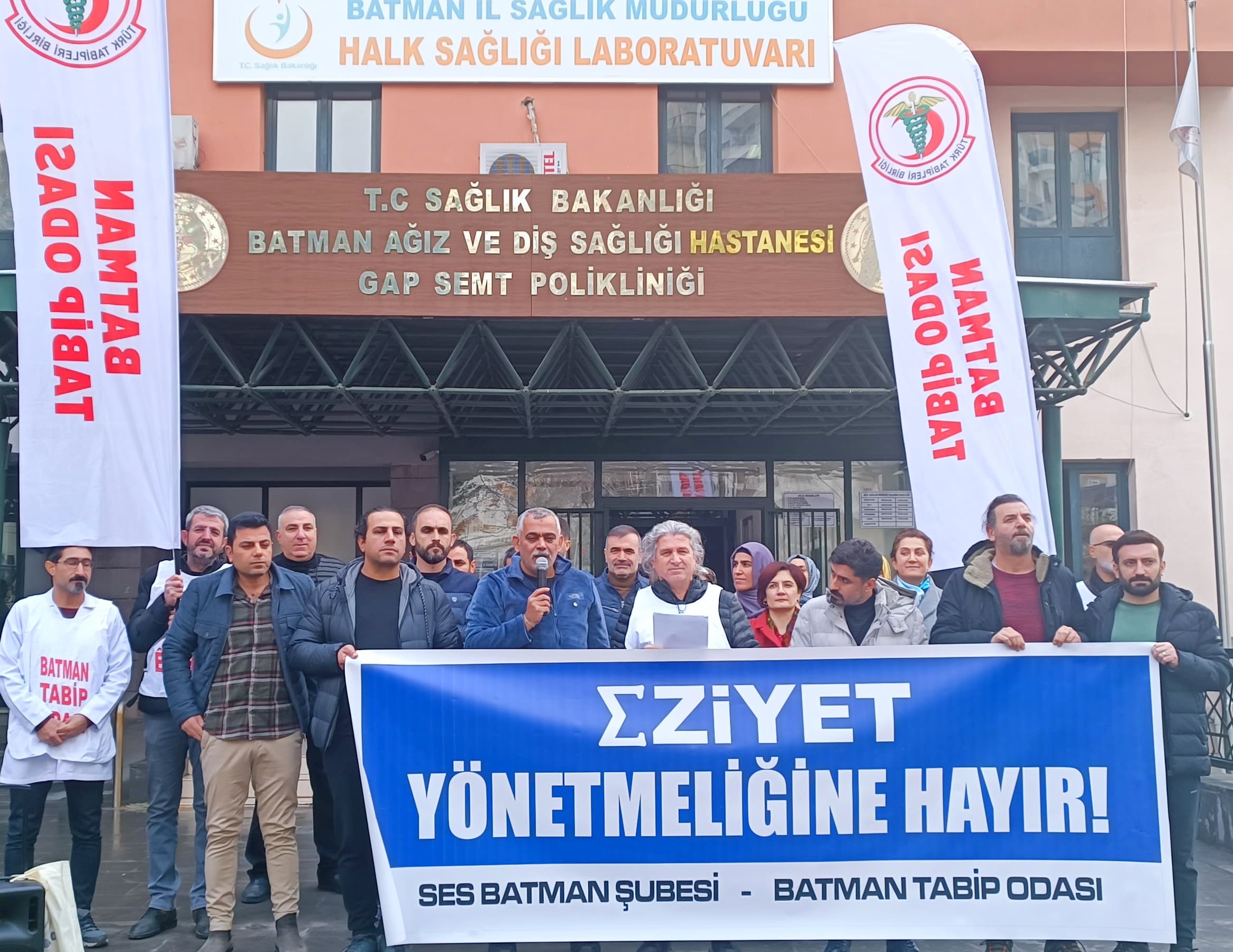 Aile hekimlerinden 5 günlük iş bırakma eylemi