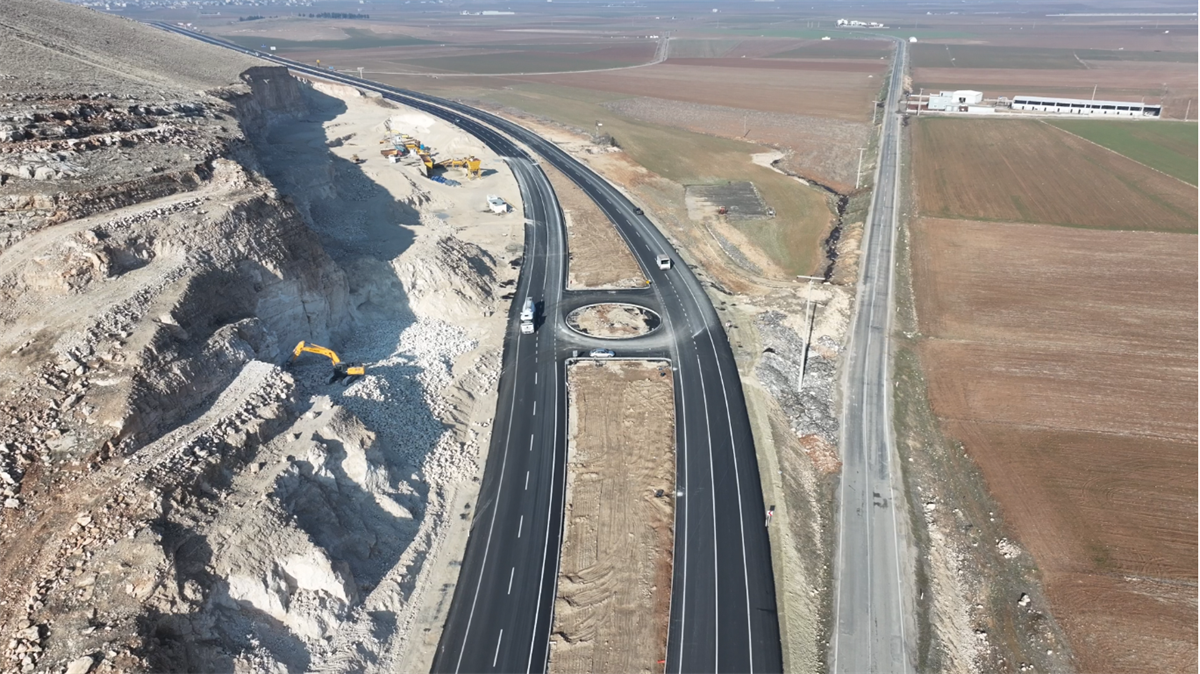 Batman’da Bölünmüş Yol Ağı 172 Km’ye Ulaştı