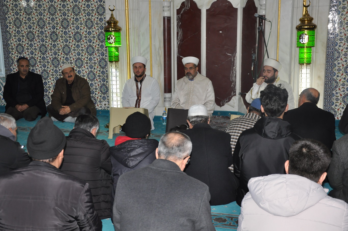 Batman’da Regaip Kandili Dualarla İhya Edildi