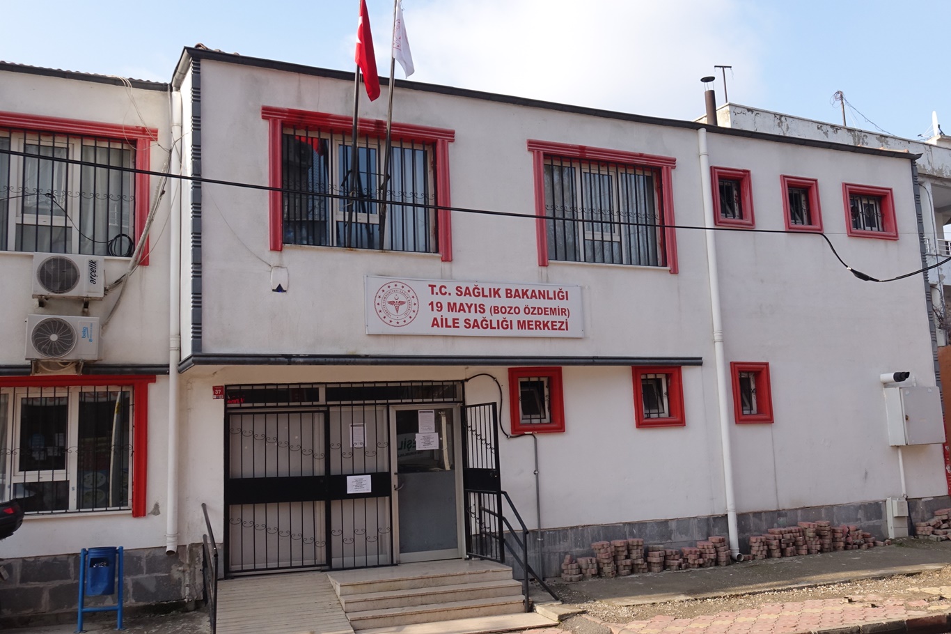 Vatandaşlar: Aile hekimlerinin grevi bizleri mağdur ediyor