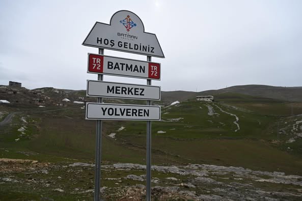 293 köyün bilgi levhaları yenilendi