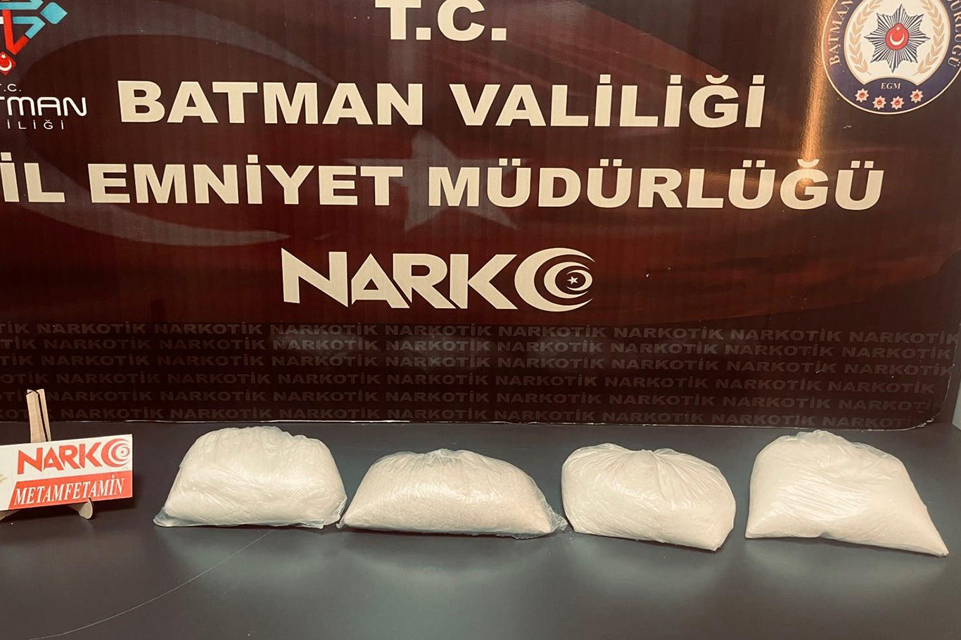 4 kilo metamfetamin ele geçirildi: 2 tutuklama