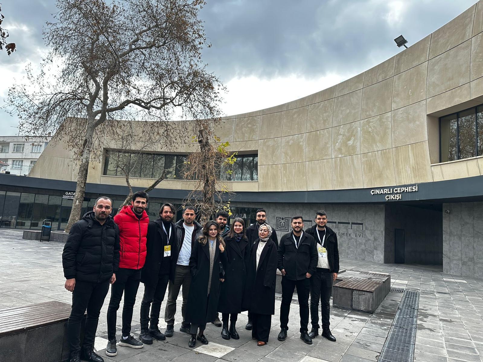 Batmanlı Mimarlar Deprem Sempozyumuna katıldı