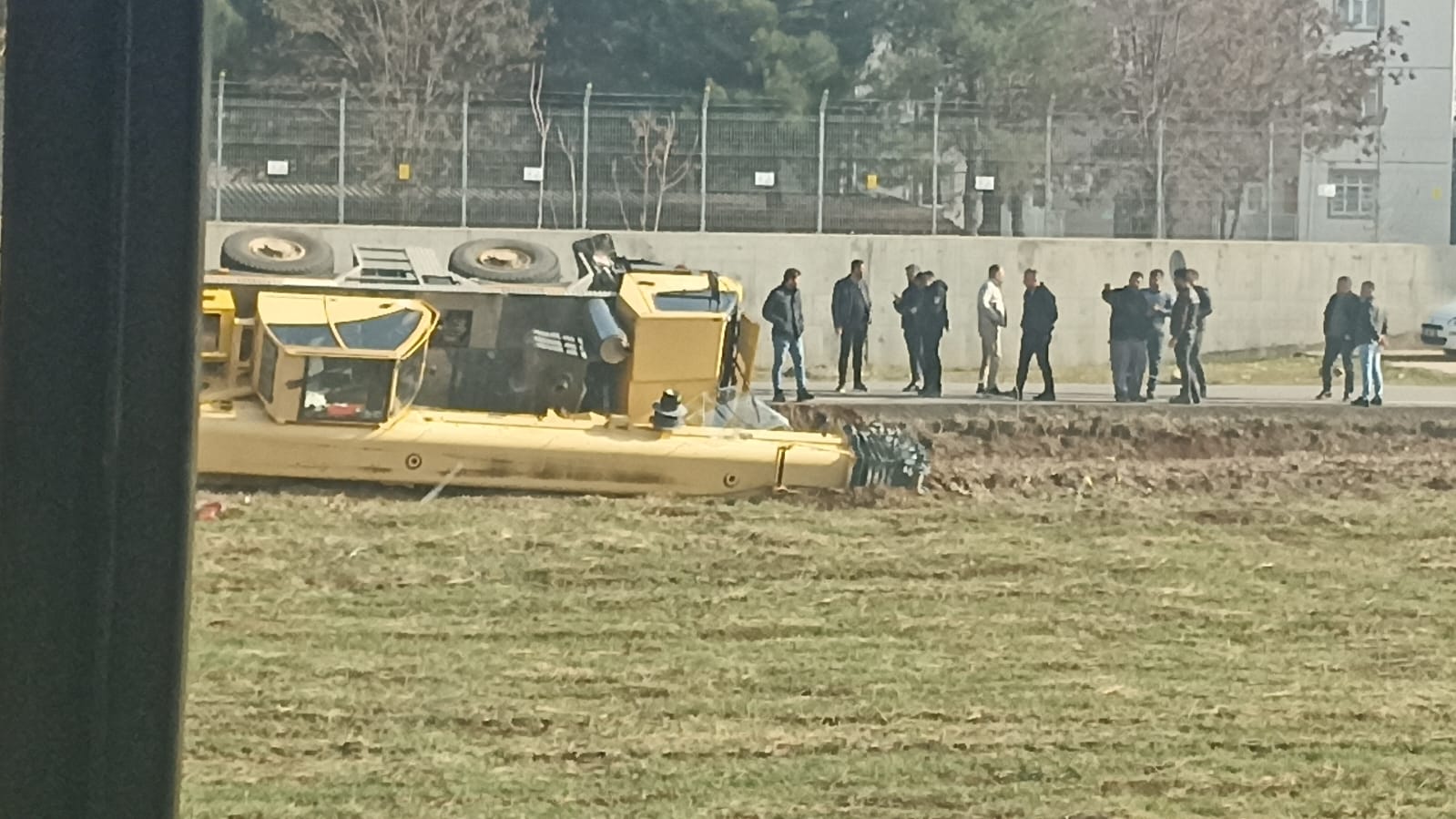 TİPİC’e Ait Araç Batı Raman Yolunda Yan Yattı