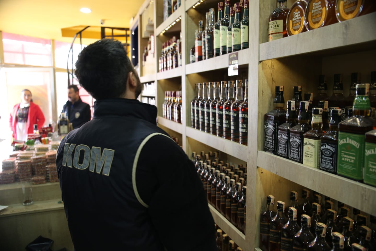 Batman’da Sahte Alkol Denetimi: 27 İşyerine Ceza