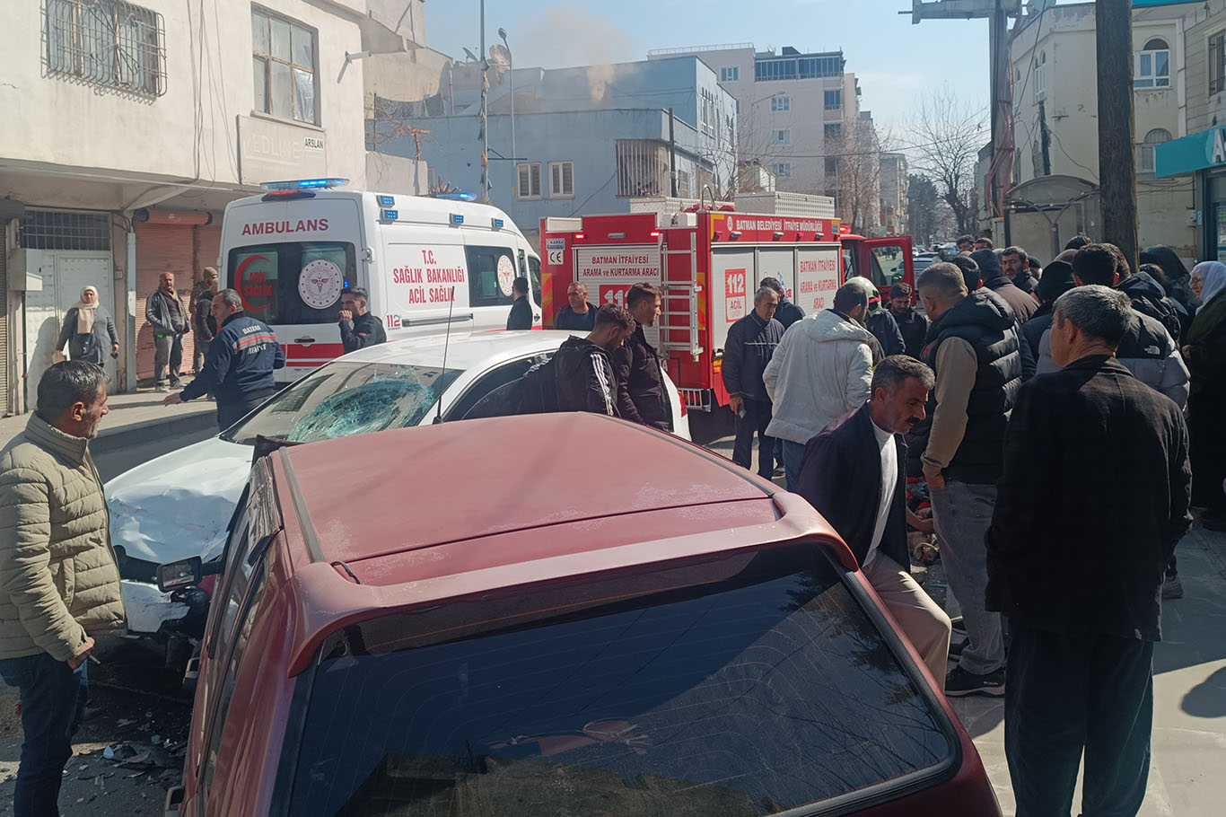 Batman’da Trafik Kazası: Motosiklet Sürücüsü Ağır Yaralandı