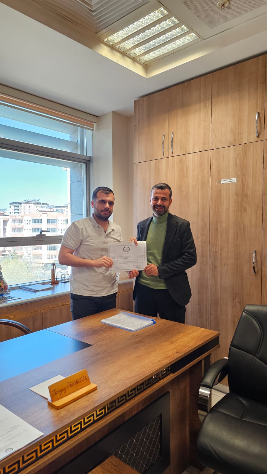 İbrahim Rüzgar, mazbatasını aldı