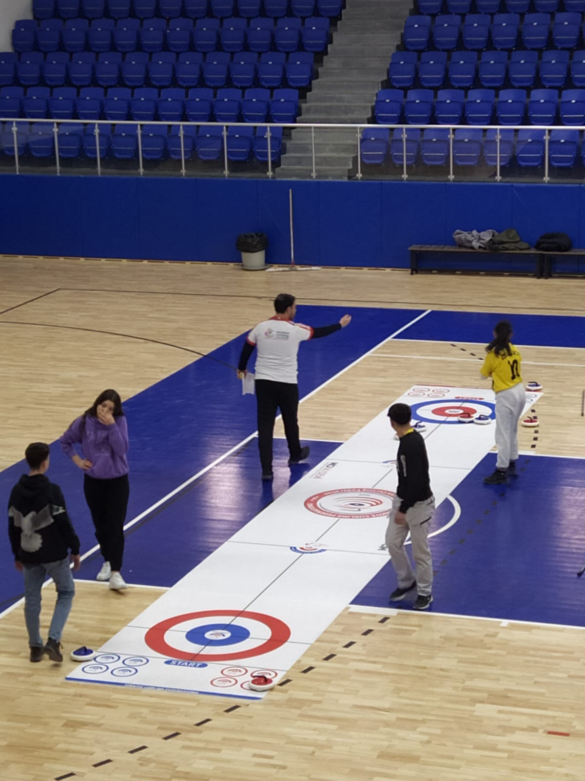 Batman’dan İlk FloorCurling Finali!