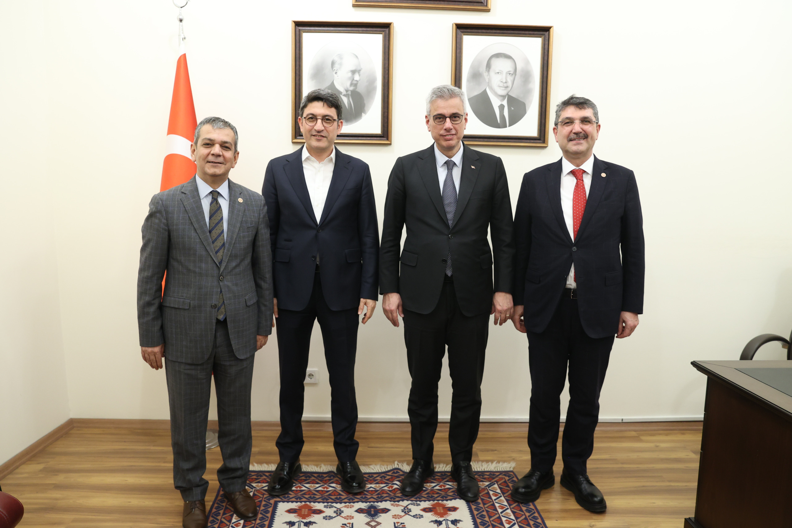 Batman’a 1500 Personellik Üs