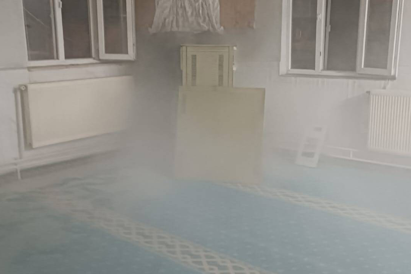Teravih namazı esnasında camide yangın