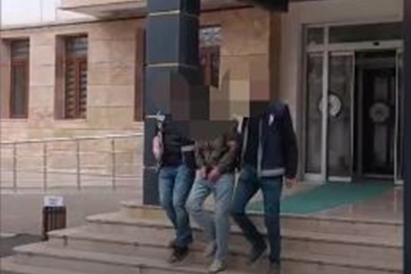 Kapkaç Şüphelileri Motosikletleriyle Yakalandı