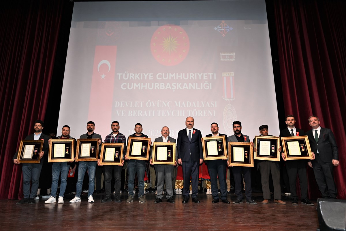 Batman’da Şehit Ailelerine Madalya Töreni Düzenlendi