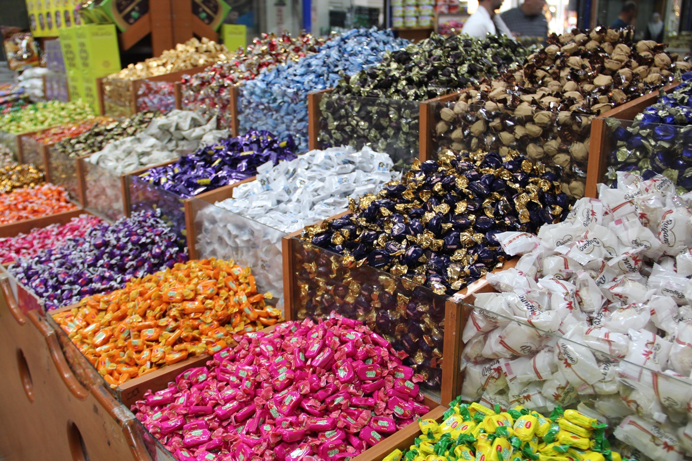 Bayram Şekerleri Yüksek Fiyatlarla Satışta