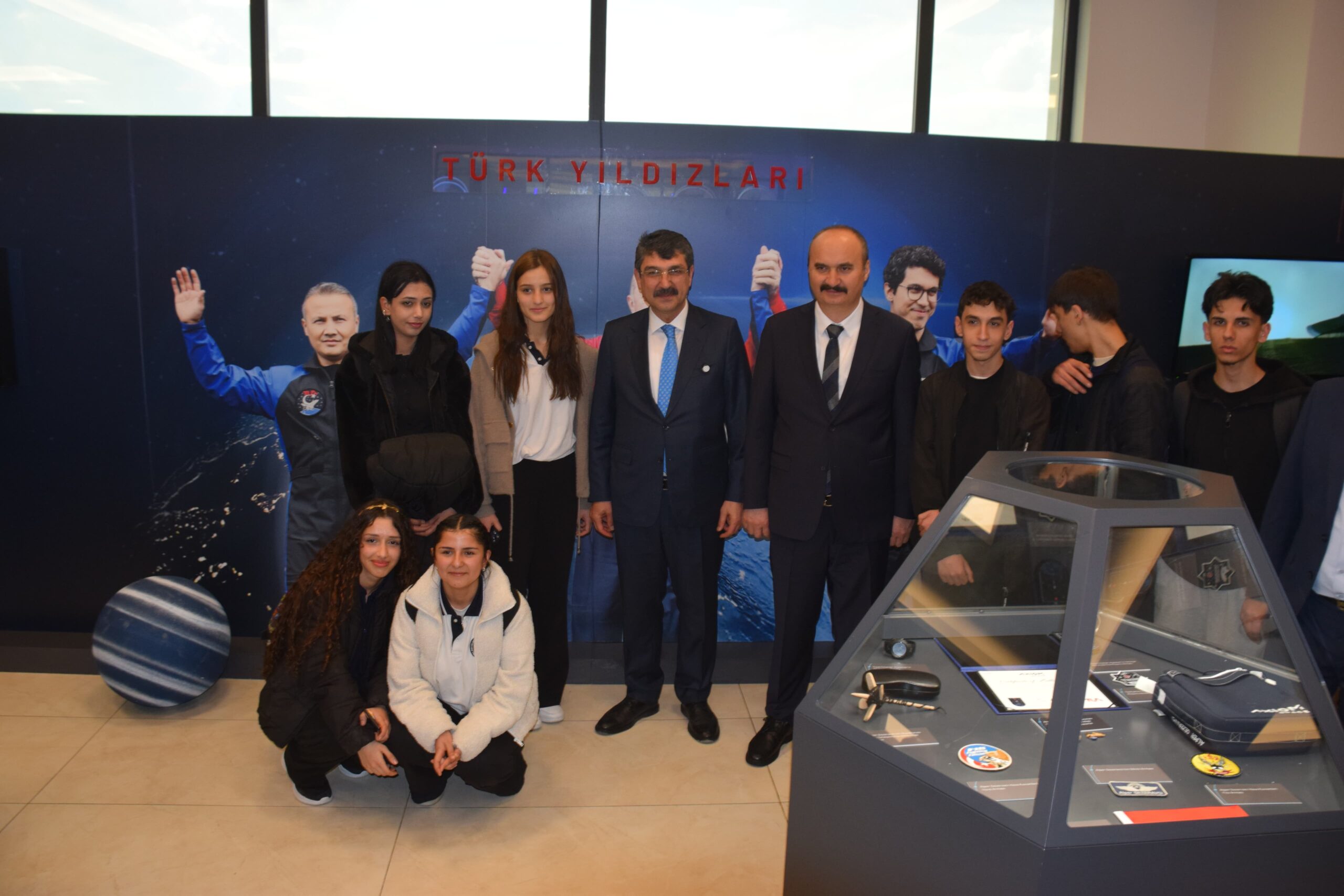 Türkiye’nin Uzay Serüveni “Ufkun Ötesi” Sergisiyle Tanıtıldı