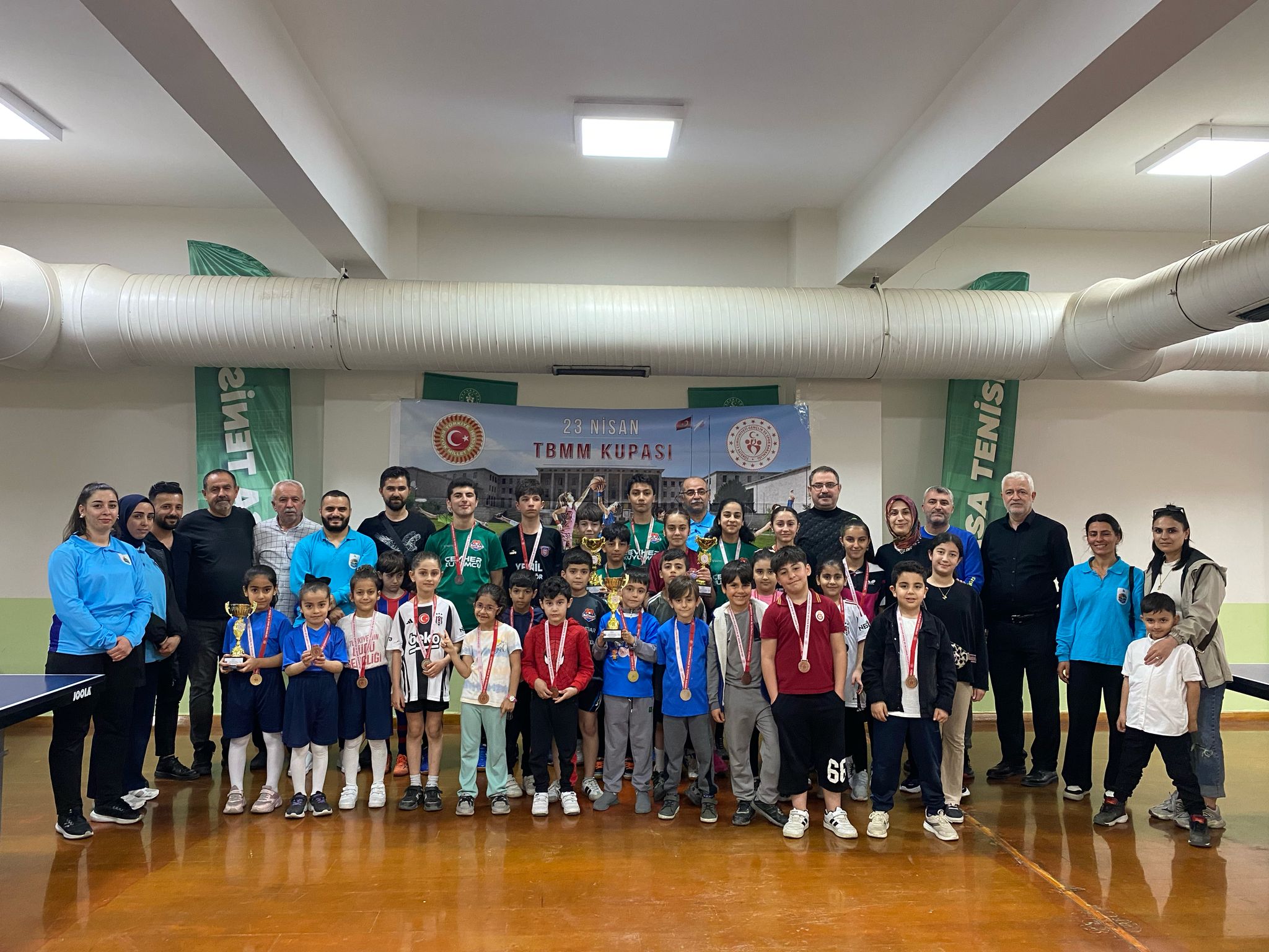 MASA TENİSİ TURNUVASI TAMAMLANDI