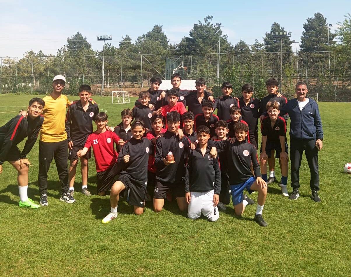 Batman Petrolspor U14 Takımı Nevşehir Yolcusu