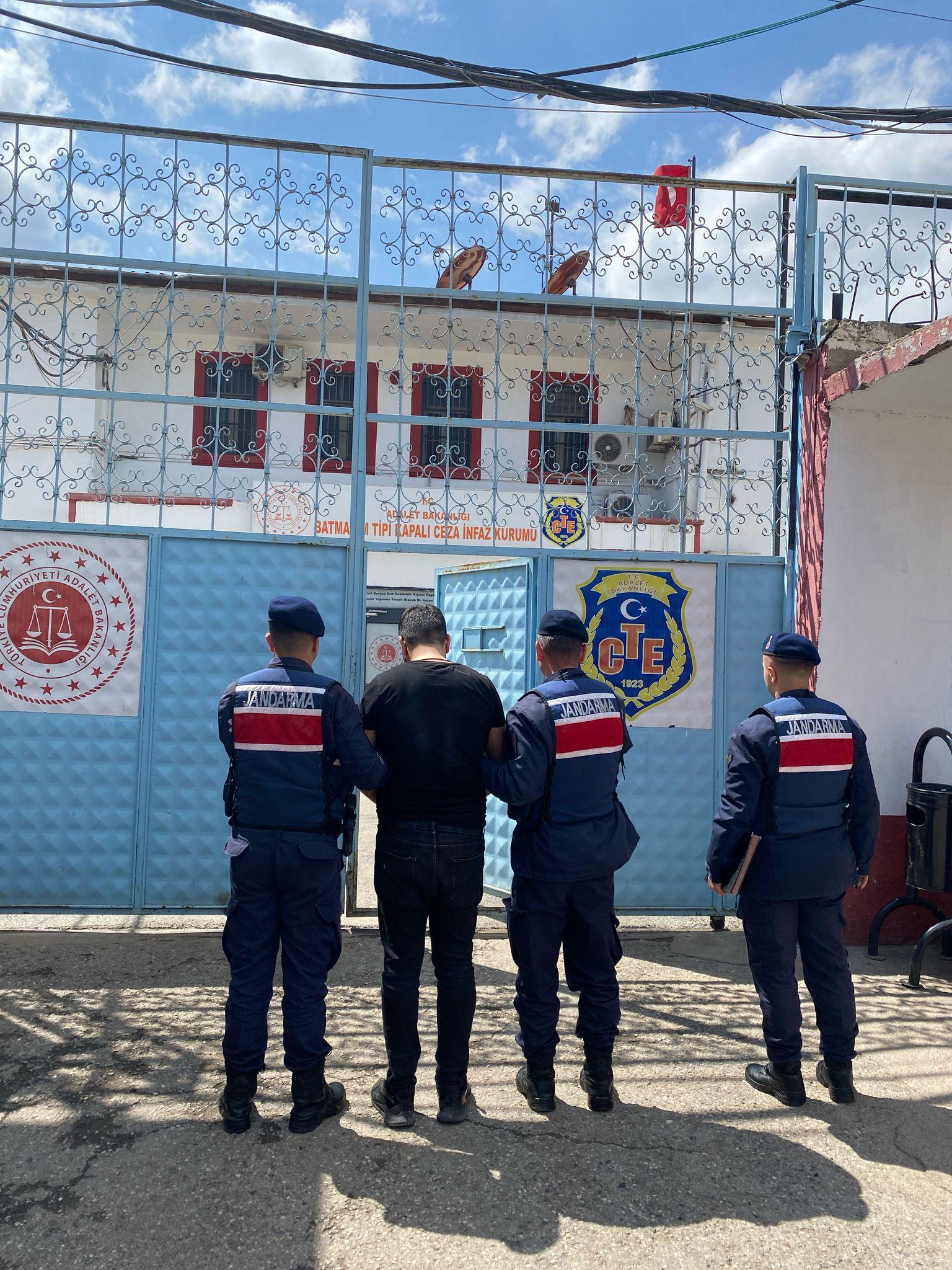 Firari hükümlü yakalandı