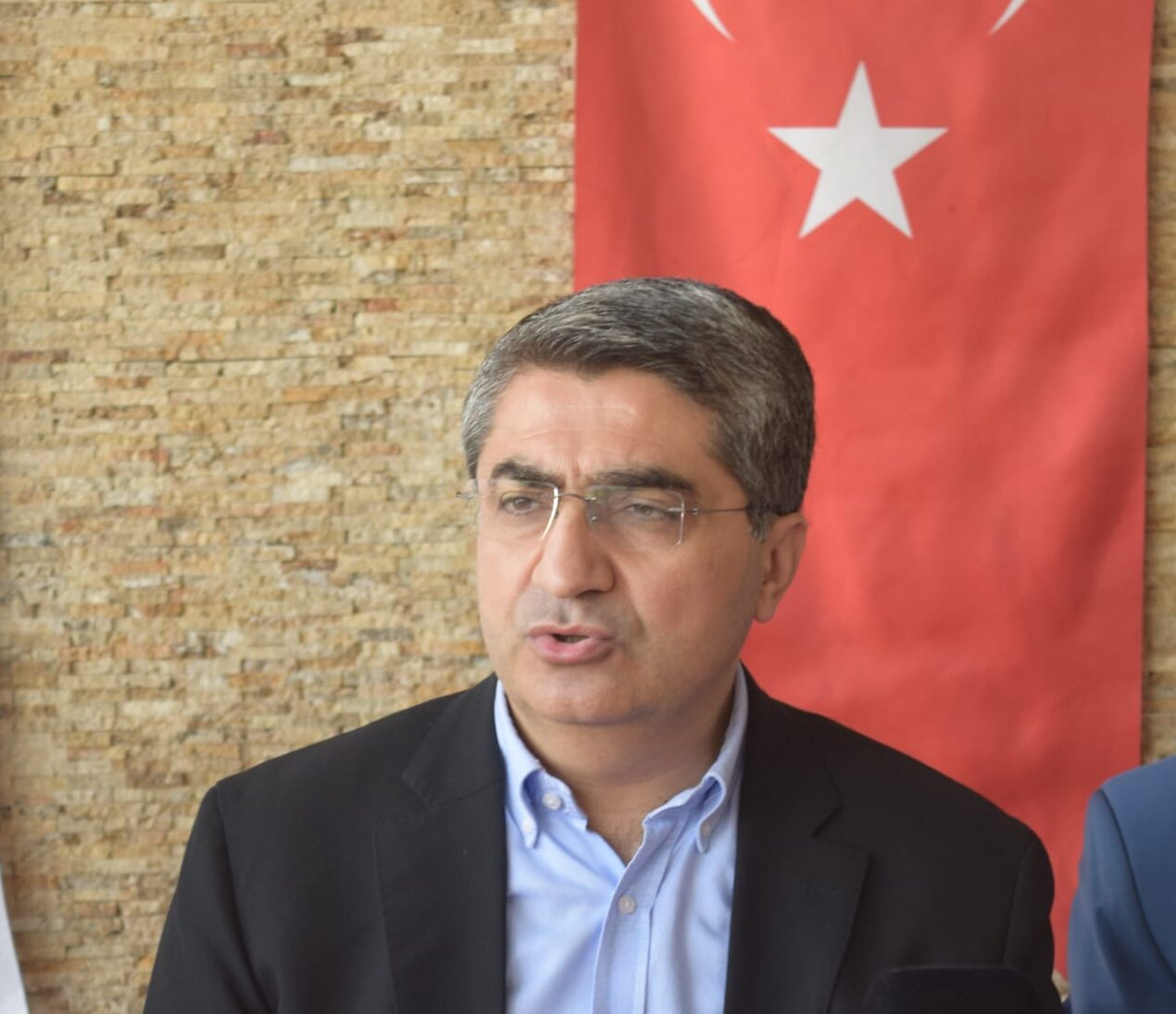 Ekmen’den Kritik Çözüm Süreci Açıklamaları