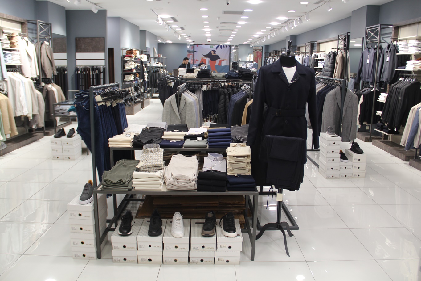 “Yüksek Fiyatlı Ürünler Satılamıyor”