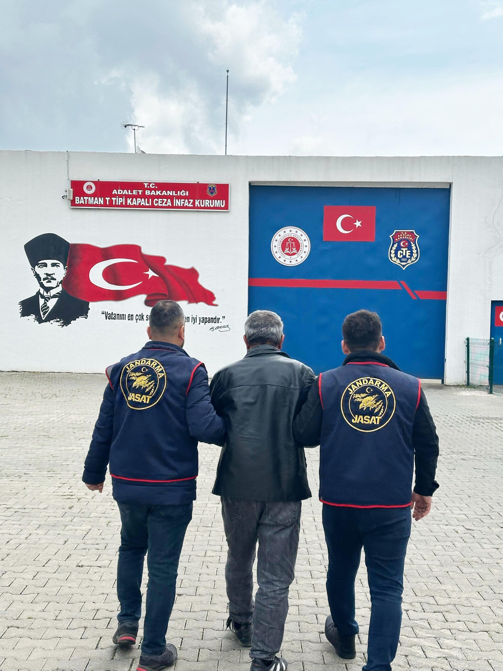 42 yıl hapis cezası olan firari 10 yıl sonra yakalandı