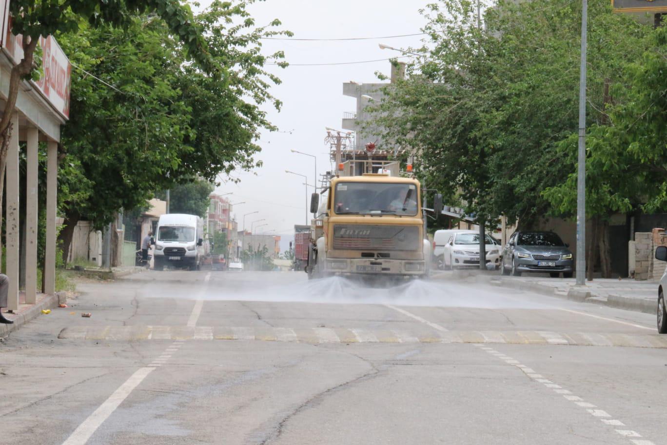 ‘Mahallemiz Tertemiz’ Kampanyası Çamlıca Mahallesi’nde Devam Etti