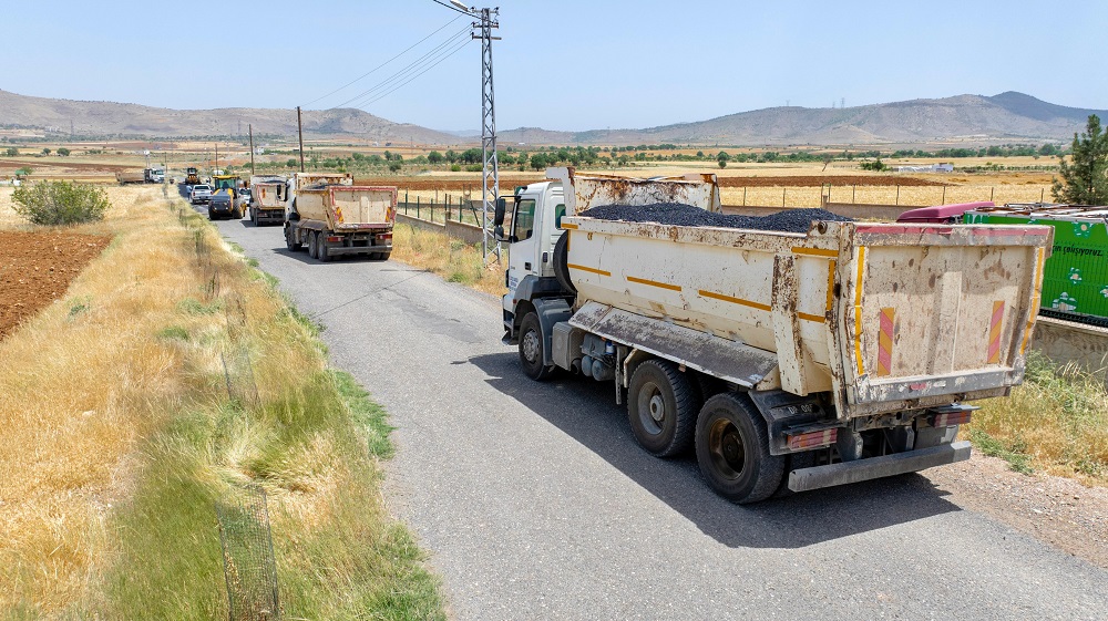 Köy Yollarında Asfalt Çalışmaları Başladı