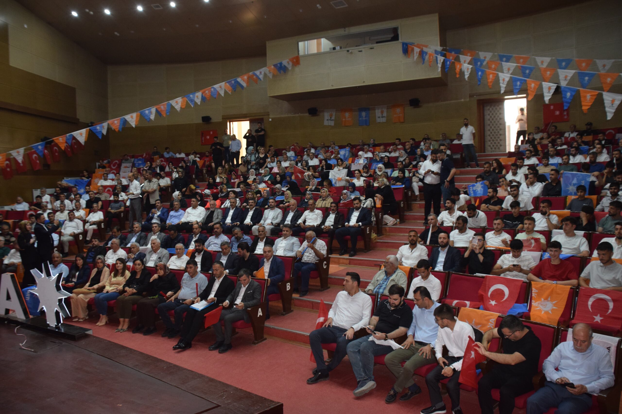 AK Parti Batman İl Danışma Meclisi Toplantısı Yapıldı