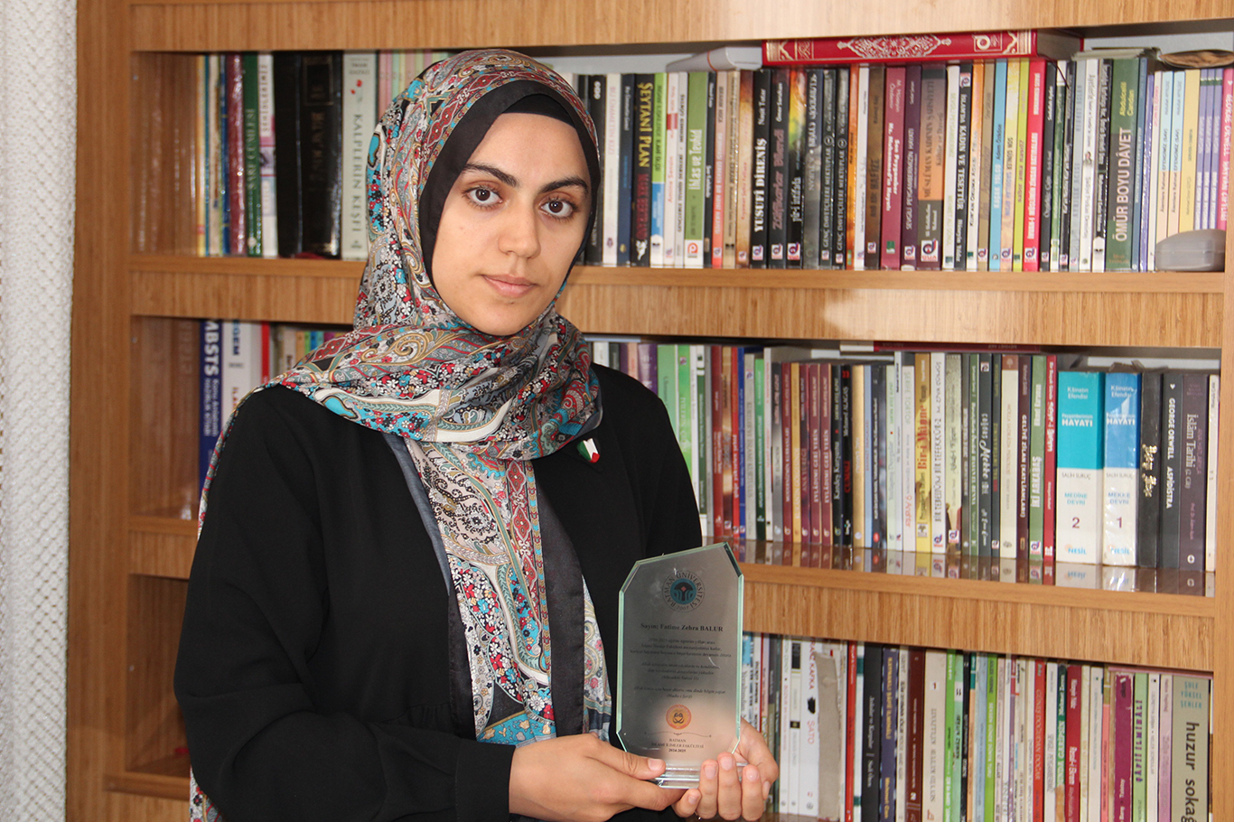 Batmanlı genç kızın medreseden fakülte birinciliğine uzanan başarı hikâyesi