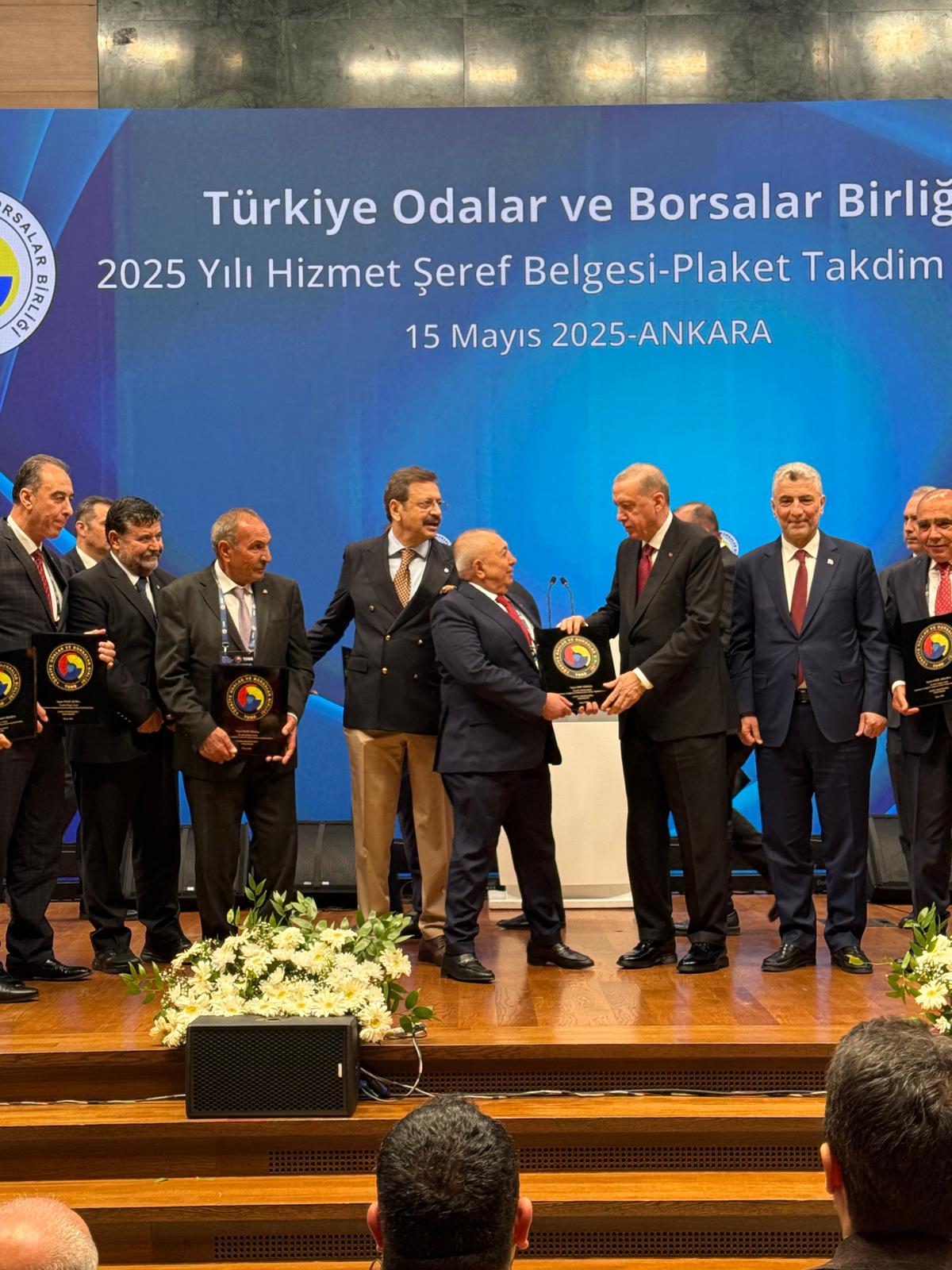 Arif Güneş’e TOBB’dan 20. Yıl Hizmet Şeref Plaketi