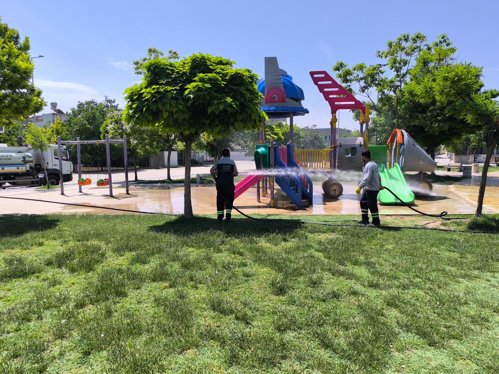 Beşevler Mahallesi’nde temizlik çalışması