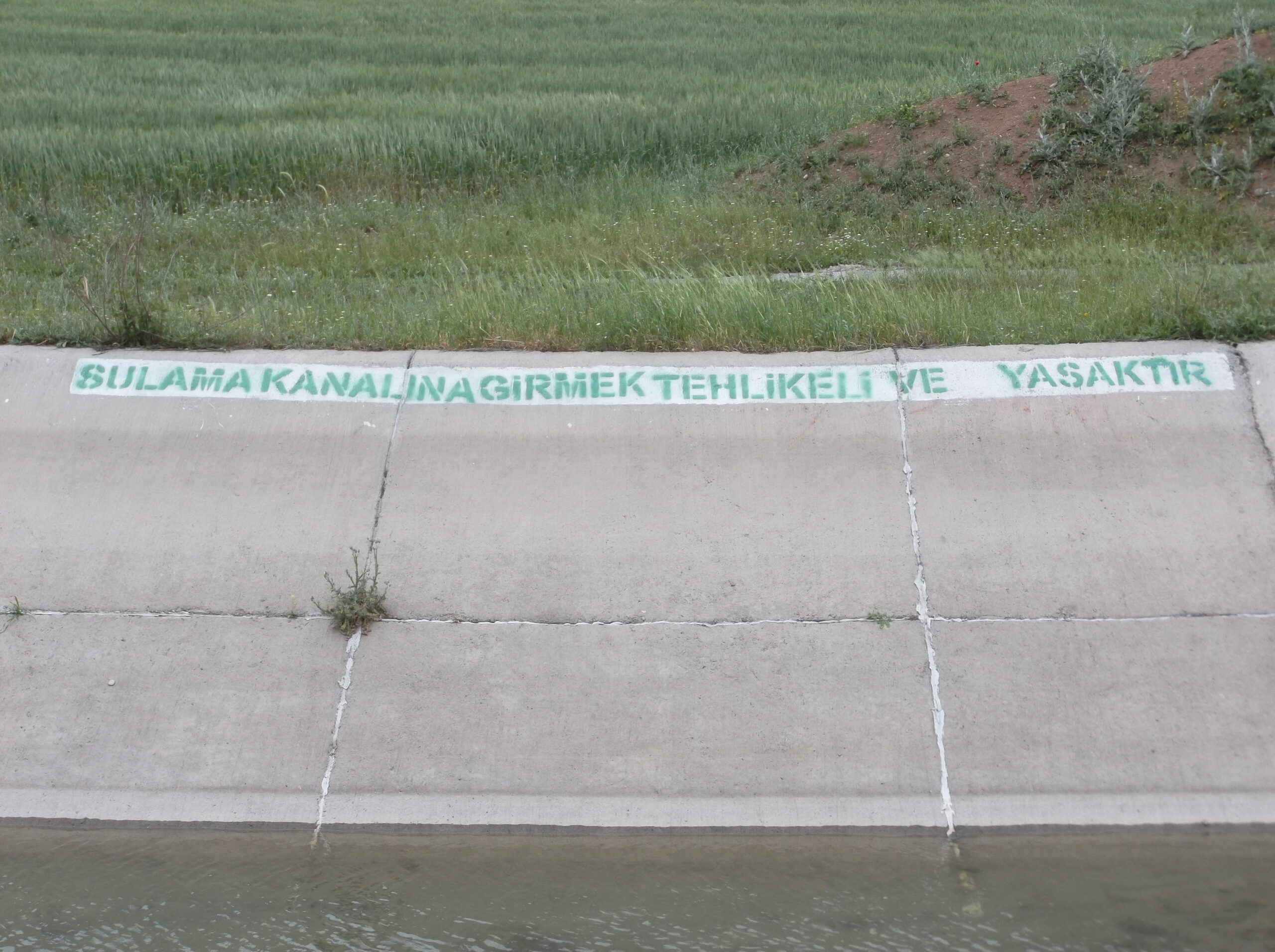 Boğulma vakalarına dikkat çekerek vatandaşları uyardı