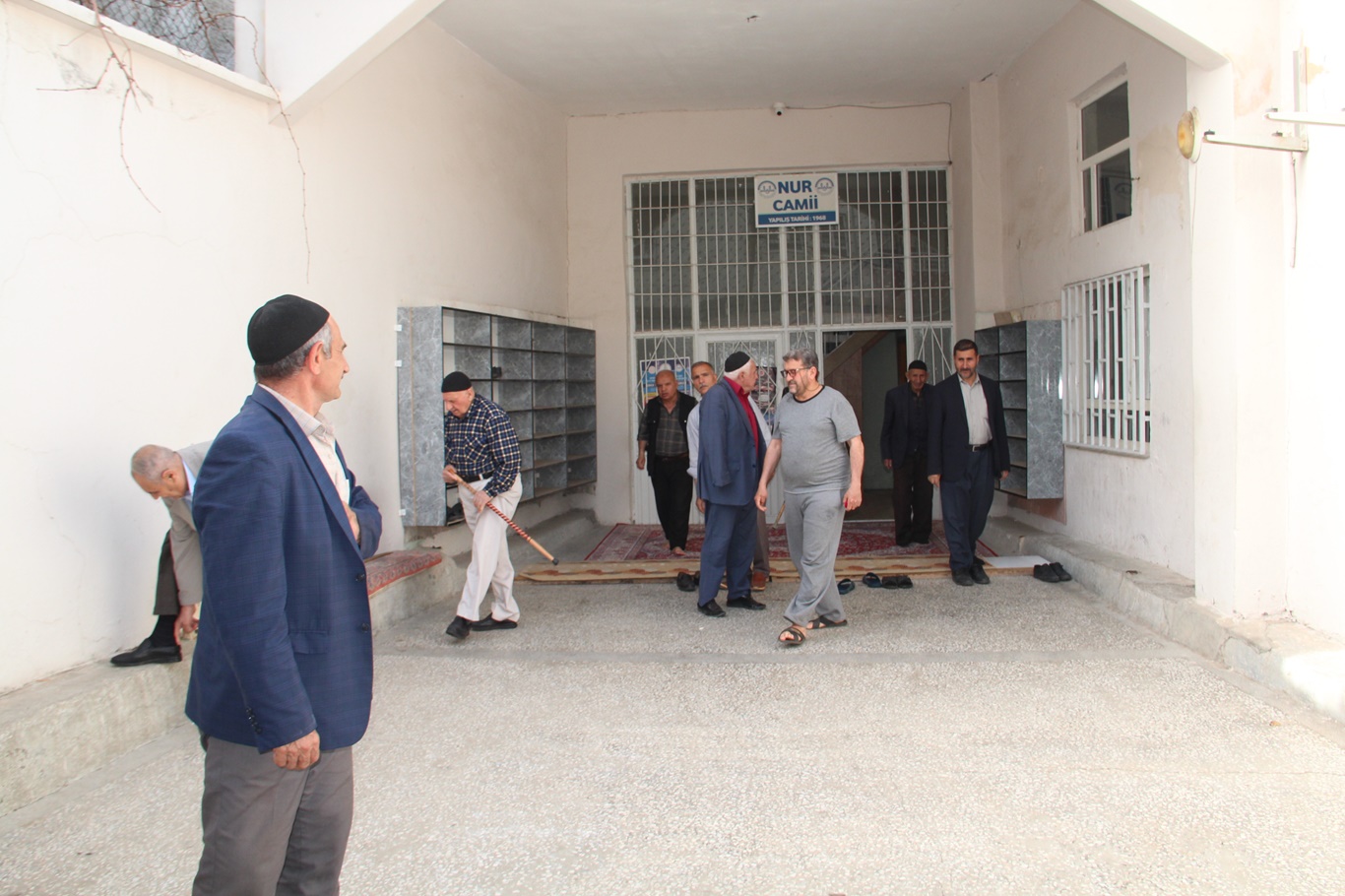 Batman’da Camilerin Elektriği Kesildi