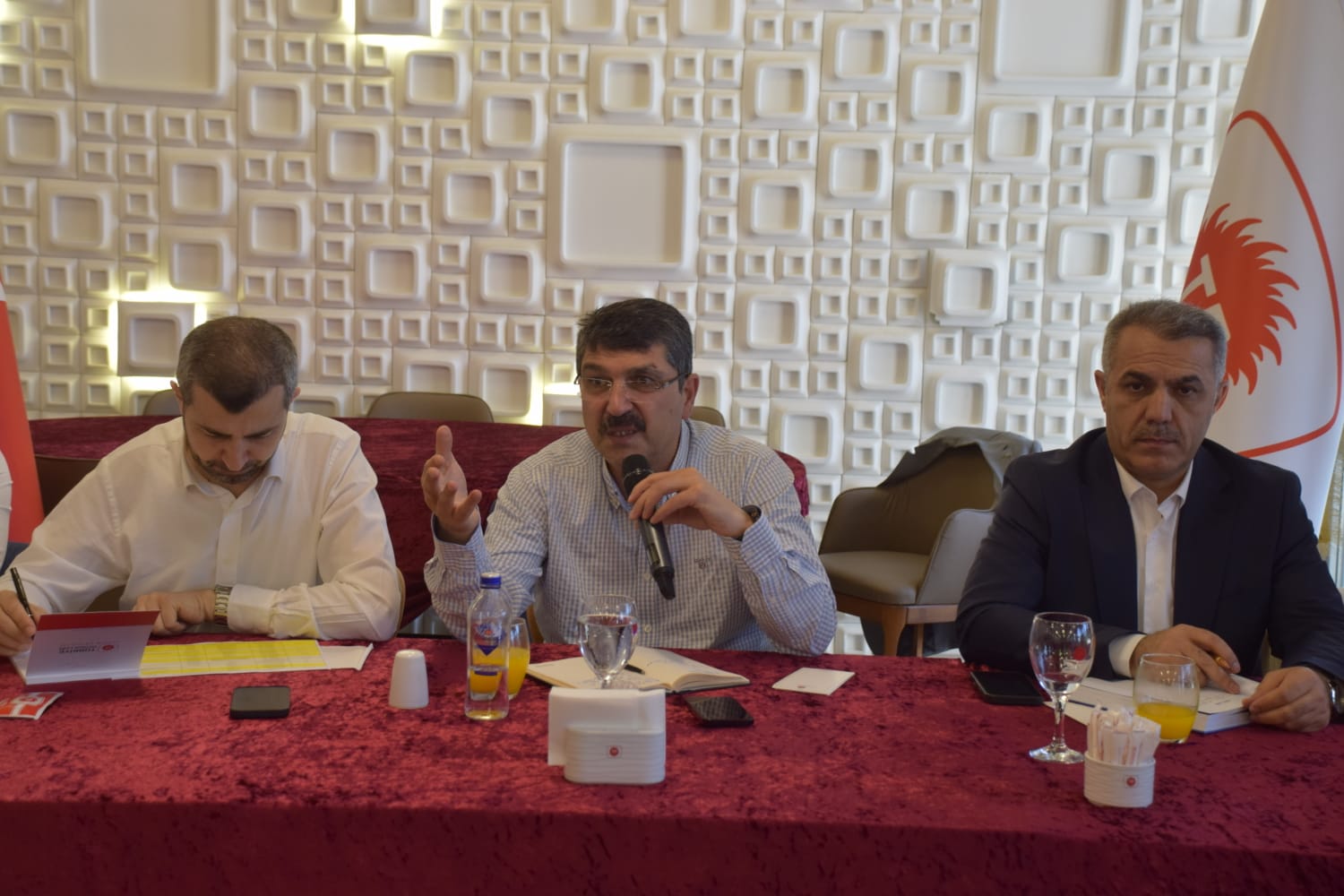 Kurum Müdürleriyle İstişare Toplantısı Yapıldı