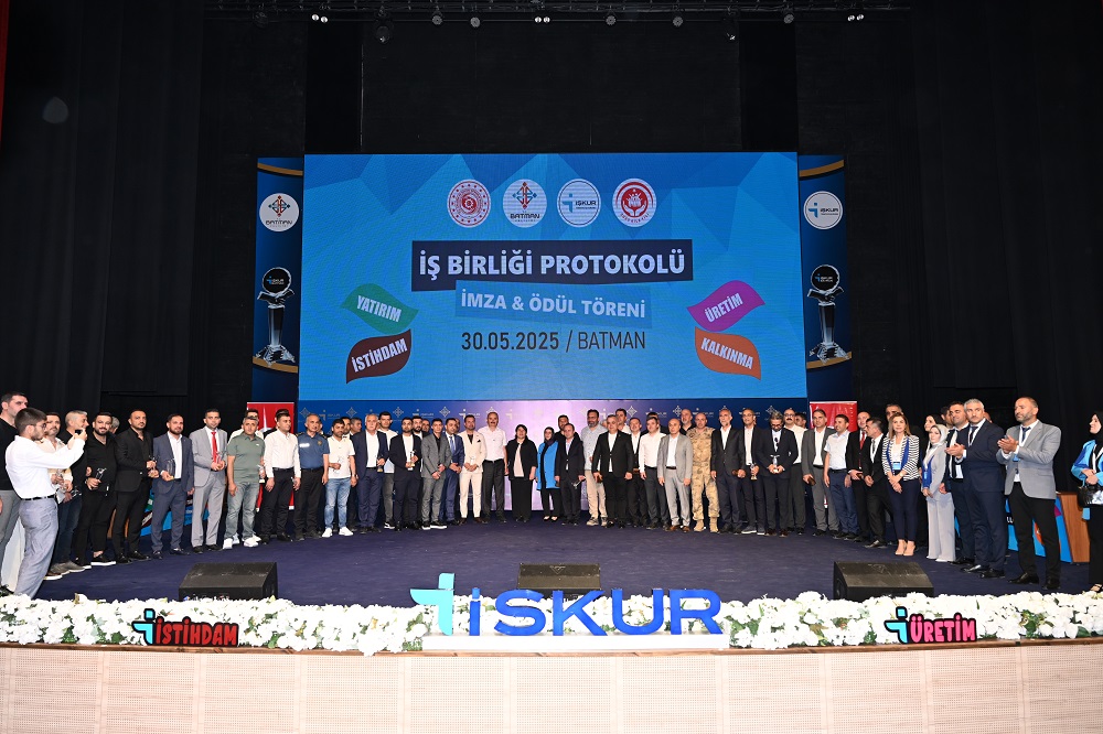 Batman’da “Yatırım ve İstihdam Ödülleri” Töreni Gerçekleştirildi