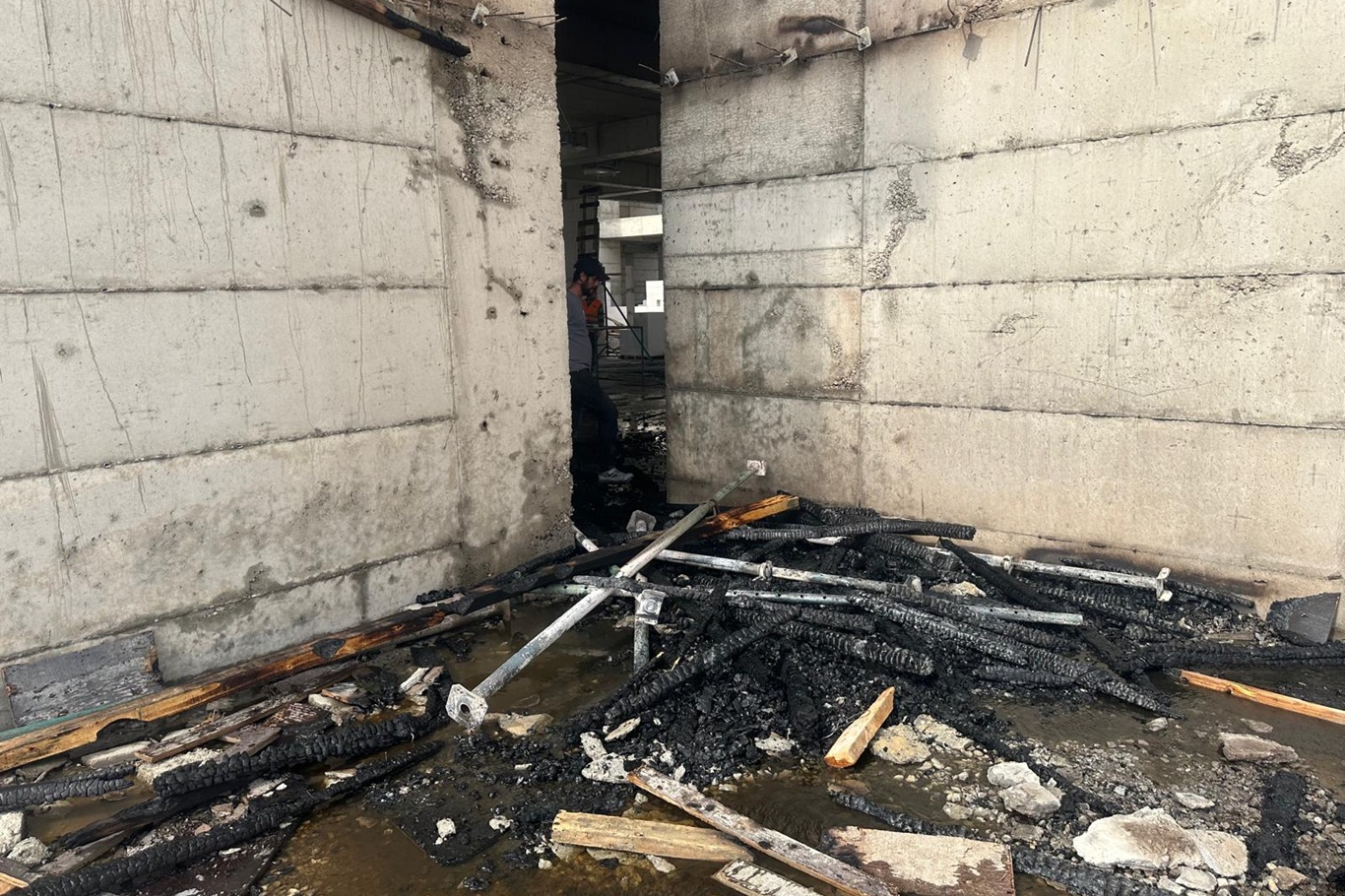 Diş Hastanesi Fakültesi inşaatında yangın