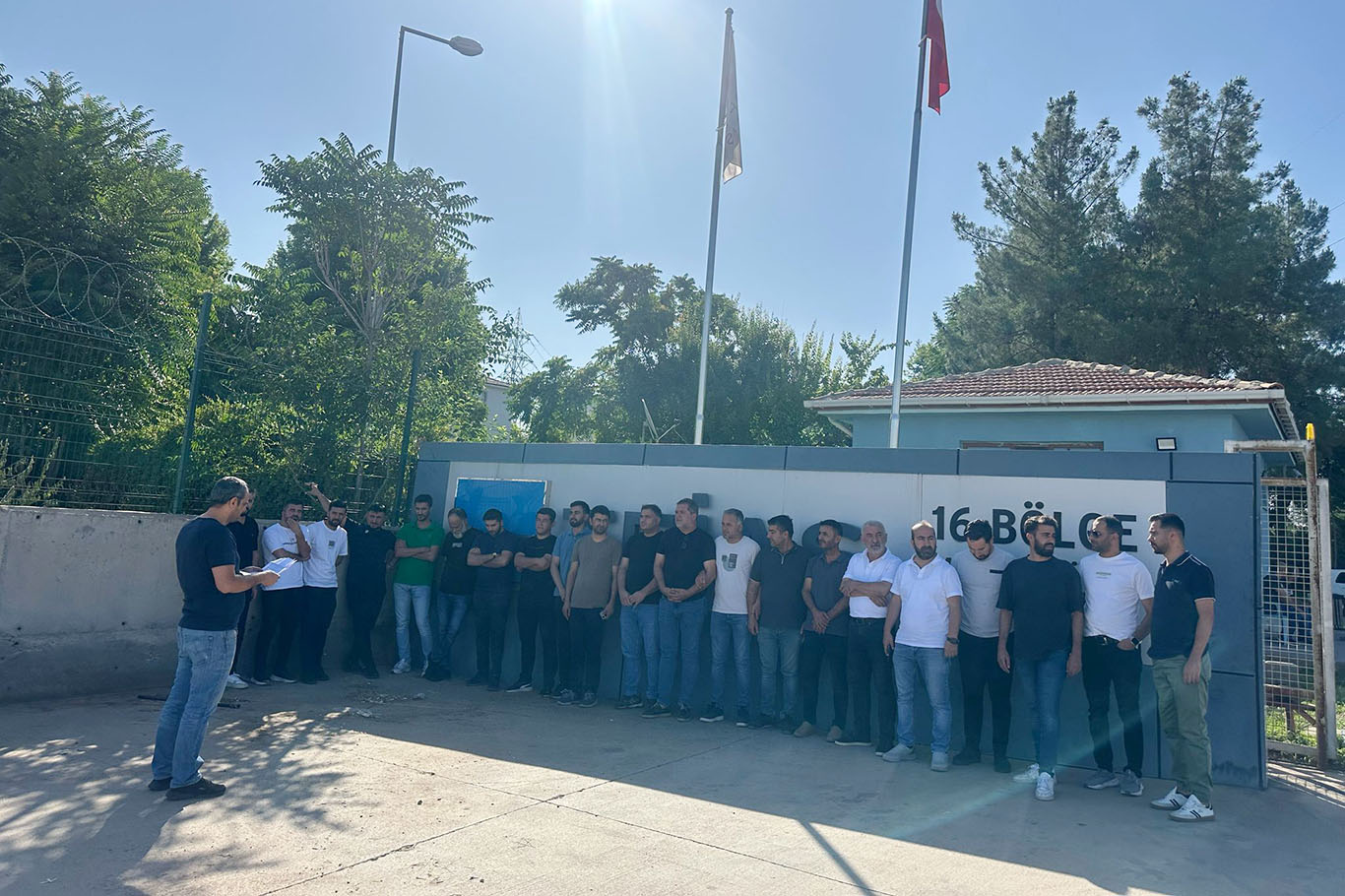 Batman’da Kamu İşçilerinden Sözleşme Tepkisi