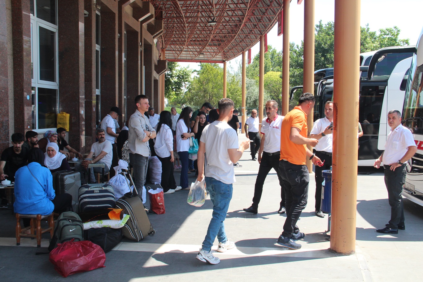 Batman Otogarında Bayram Yoğunluğu