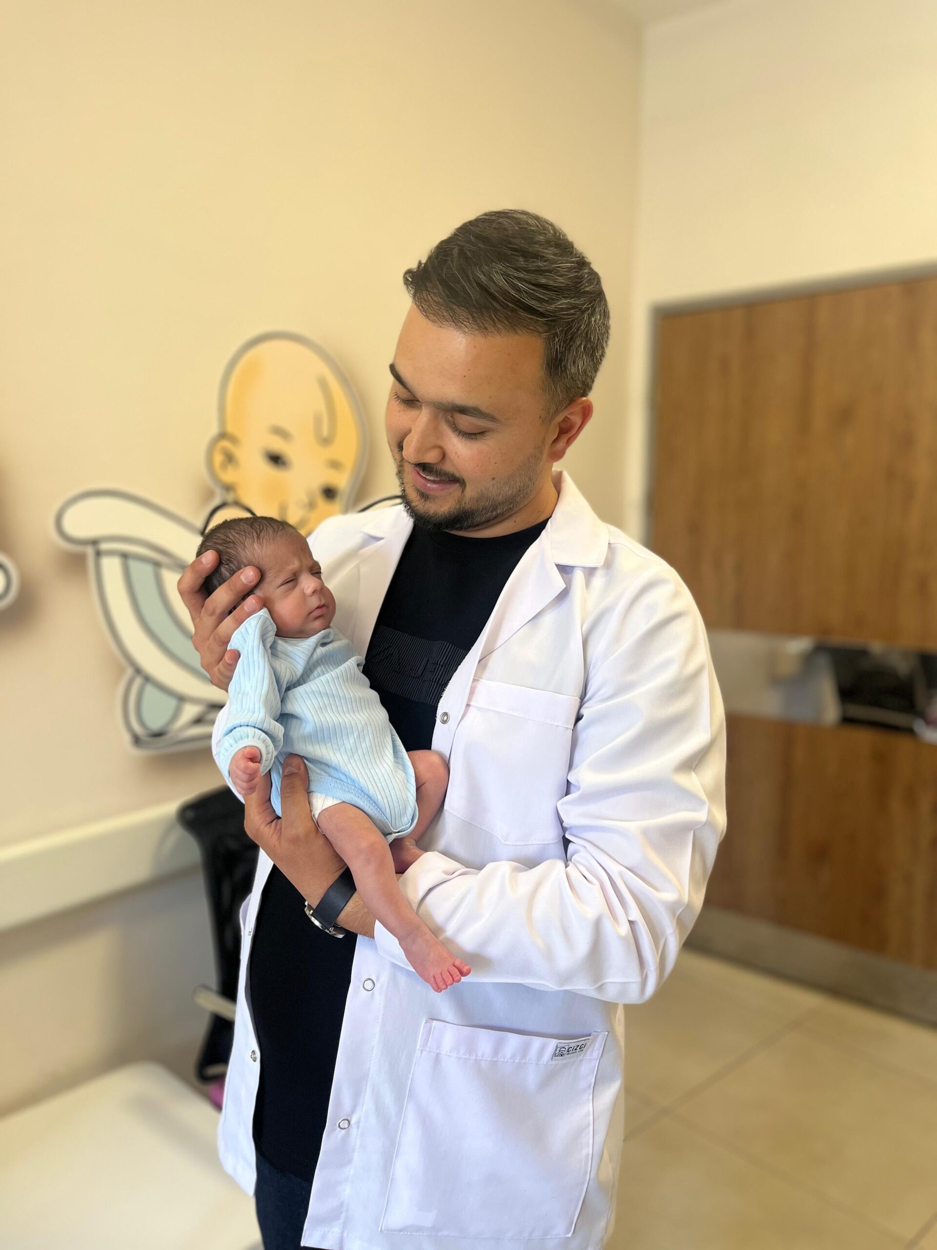 Batman’da Yaşam Mucizesi: 905 Gram Doğan Sevda Bebek Hayata Tutundu